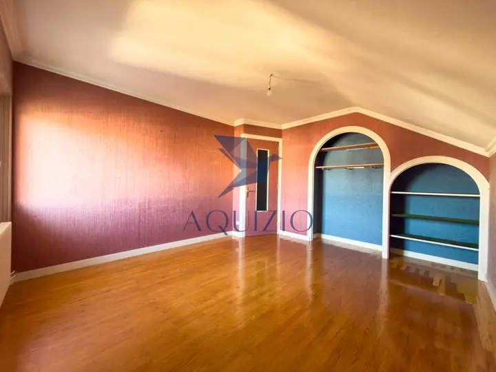 Beau T2 situé dans un quartier résidentiel calme et agréable — photo 4