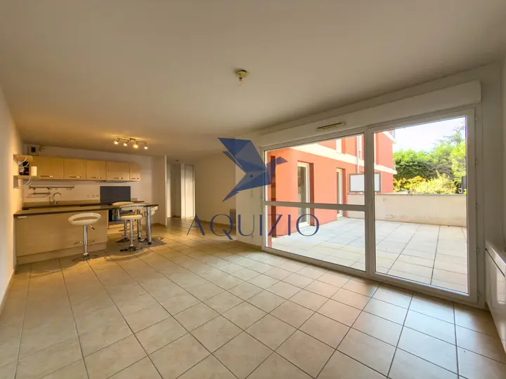 Appartement T3 en rez de jardin avec grande terrasse — photo 2