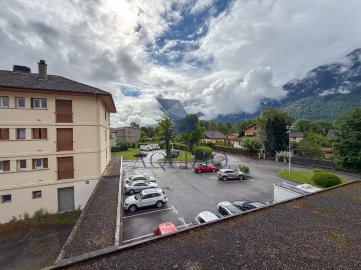 T3 de 80 m2 avec beaux volumes et fort potentiel sur Bonneville